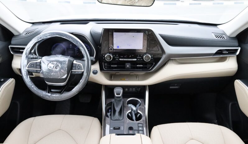 
								Toyota Highlander – Black full									