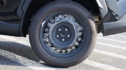 
										Toyota Corolla Cross – Black full									