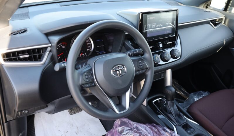 
								Toyota Corolla Cross – Black full									
