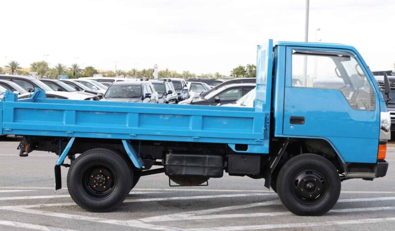 
								Mitsubishi Canter Long Truck full									