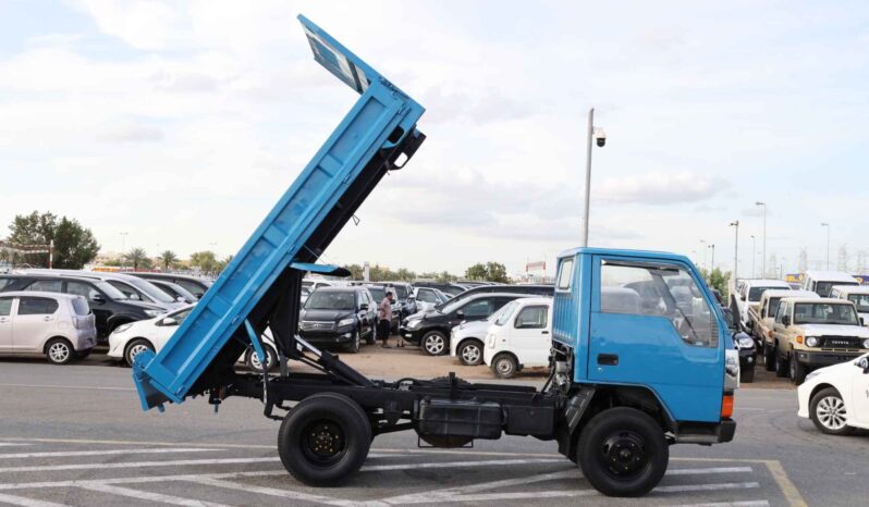 
								Mitsubishi Canter Long Truck full									