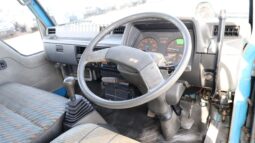 
										Mitsubishi Canter Long Truck full									