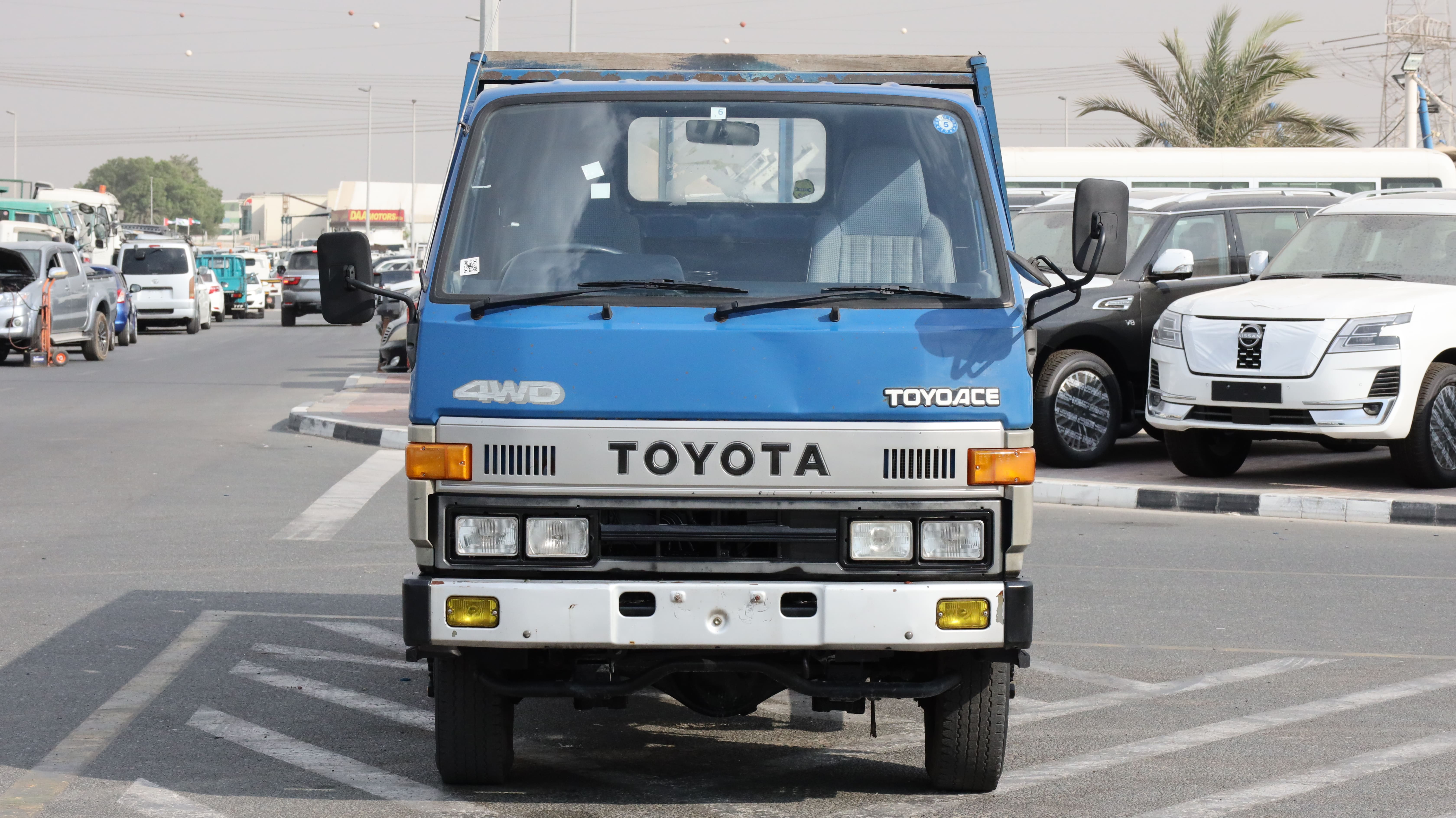Toyota Toyoace 4WD Blue Flatbed Truck