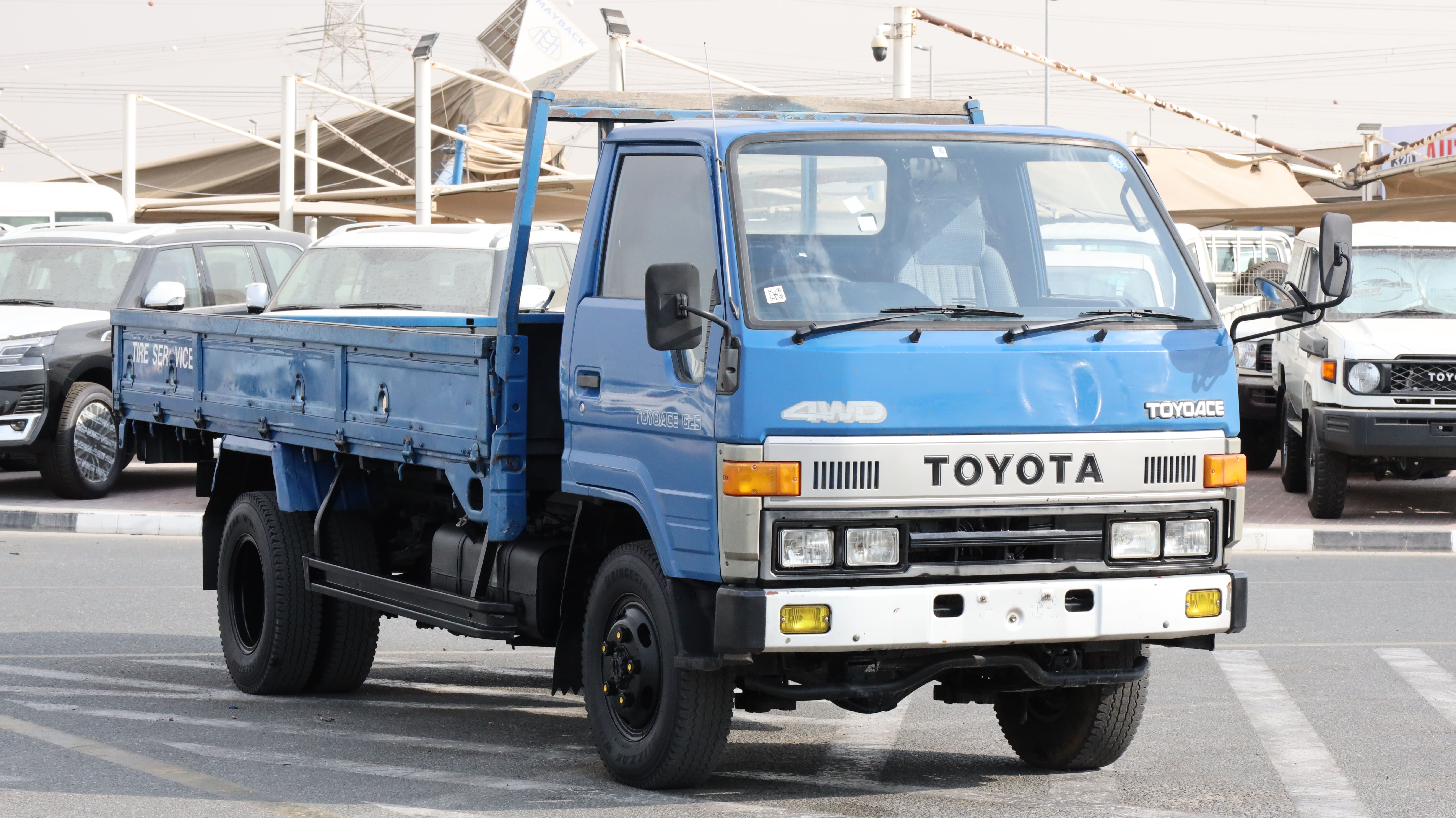 Toyota Toyoace 4WD Blue Flatbed Truck