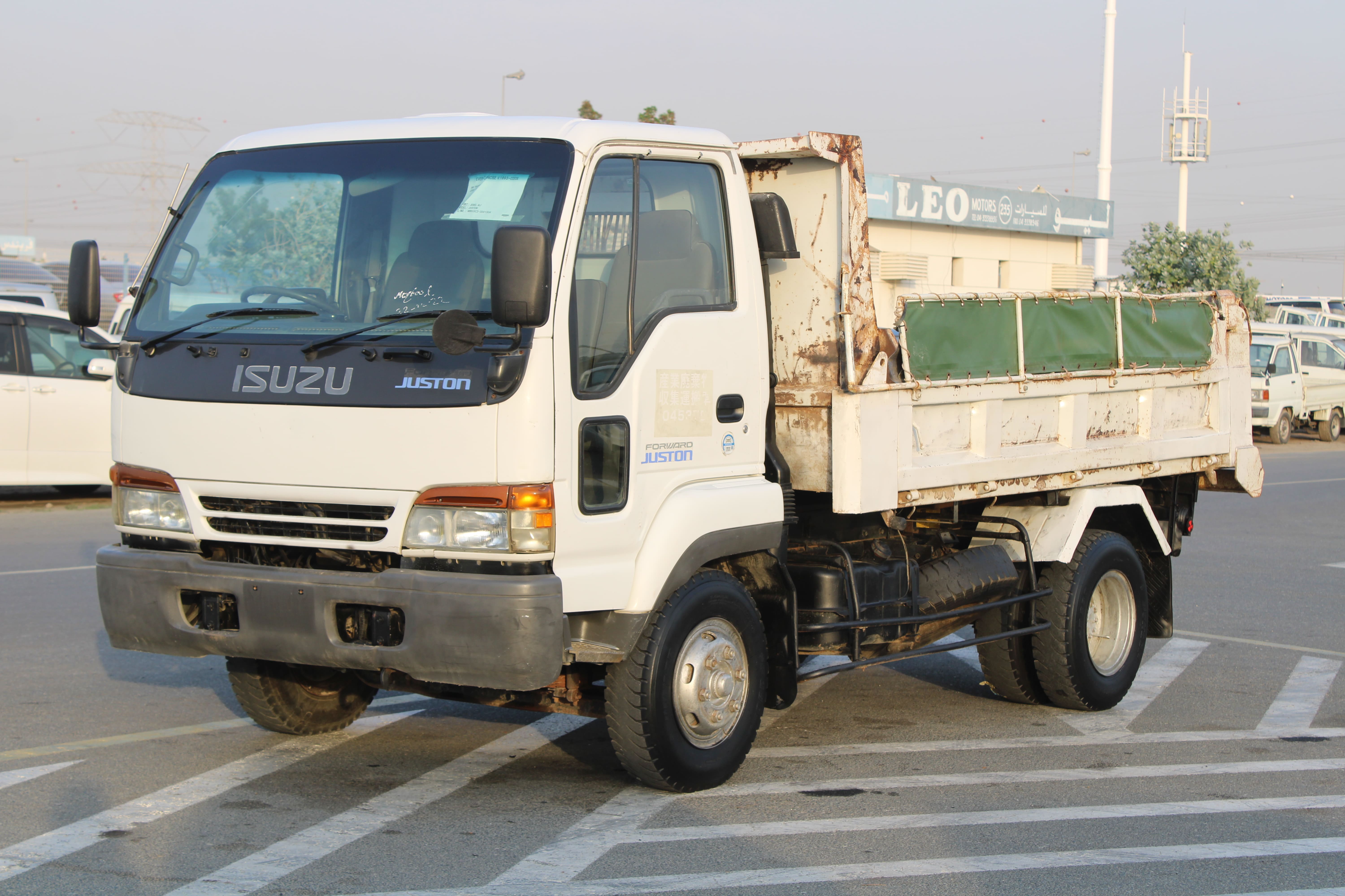 Isuzu Juston Forward Dump Truck