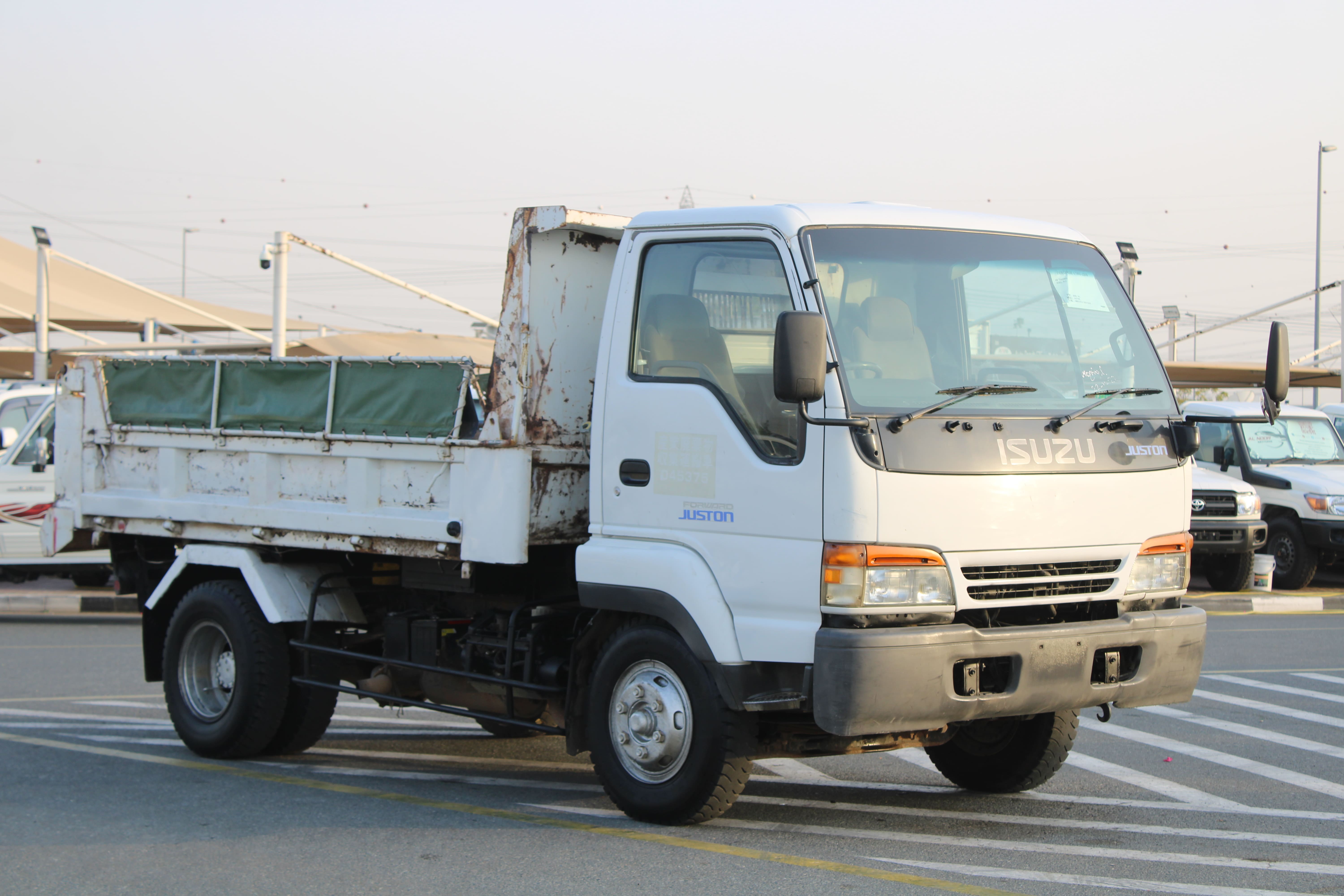 Isuzu Juston Forward Dump Truck