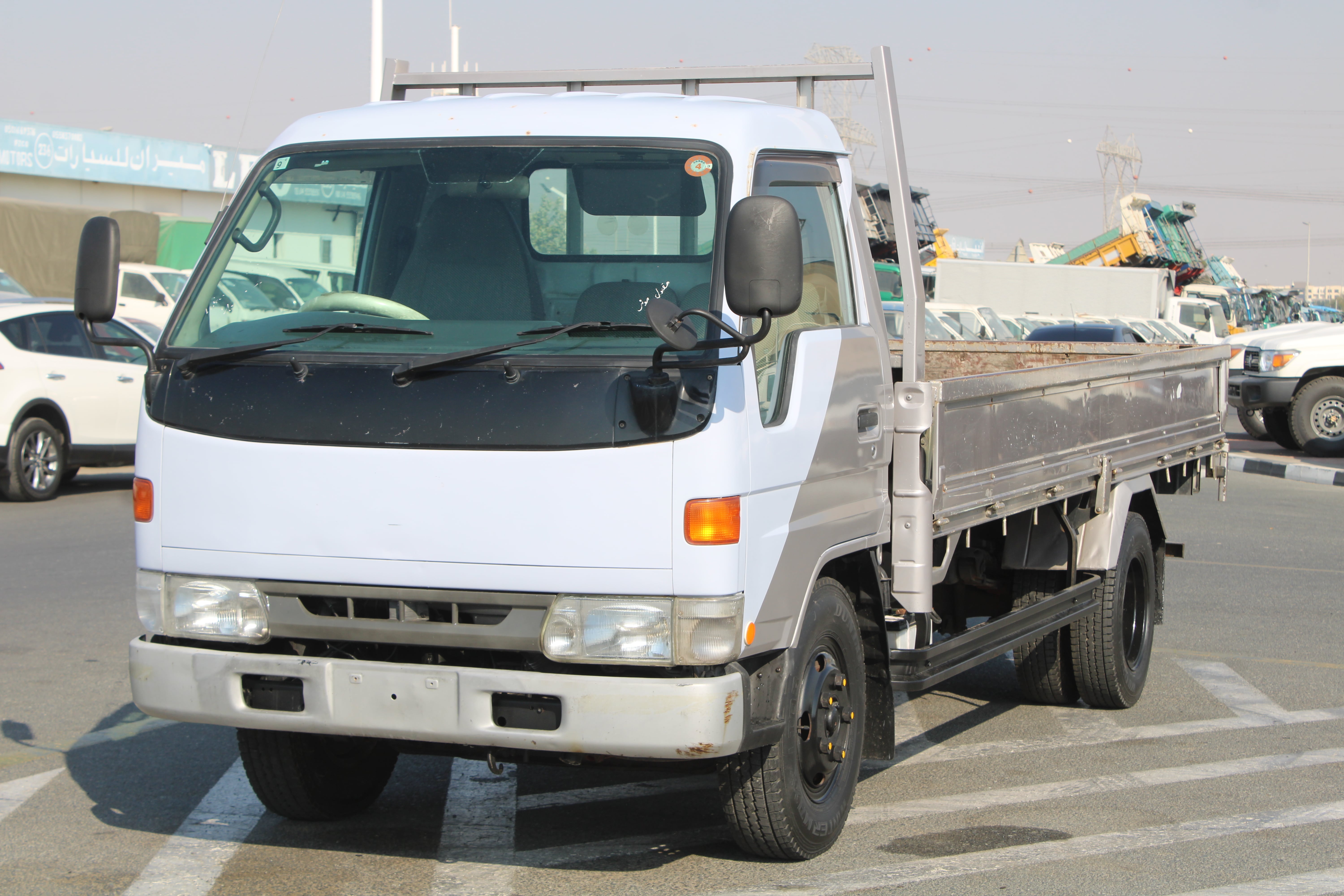Mitsubishi Canter