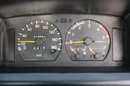 
										Mitsubishi Canter Long Truck white full									