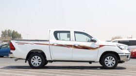 Toyota Hilux – White