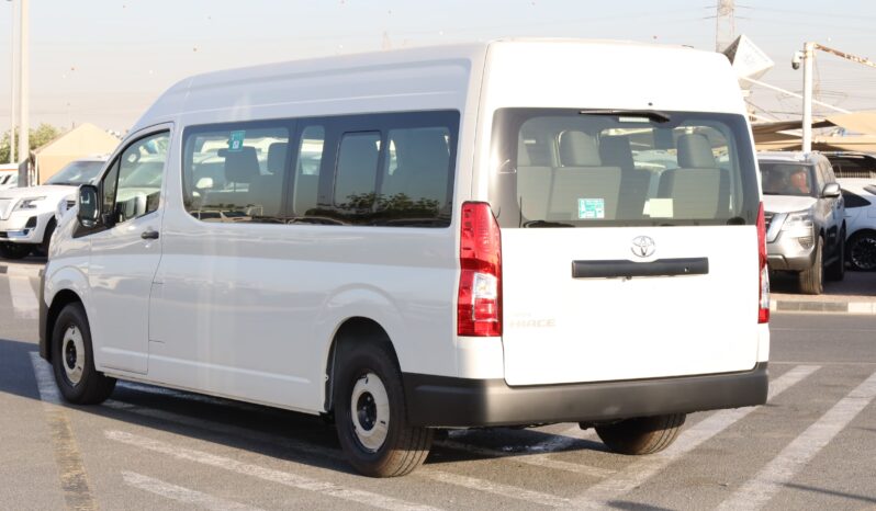 
								Toyota Hiace full									