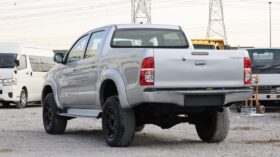 Toyota Hilux Vigo Champ  Silver