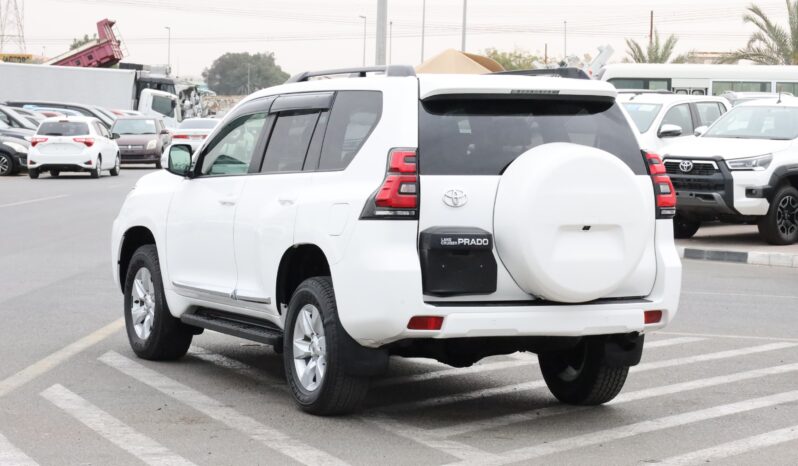 
								Toyota Land Cruiser Prado  White full									