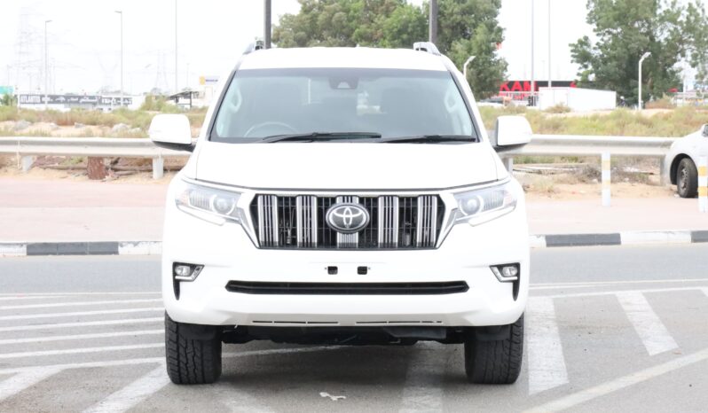 
								Toyota Land Cruiser Prado  White full									