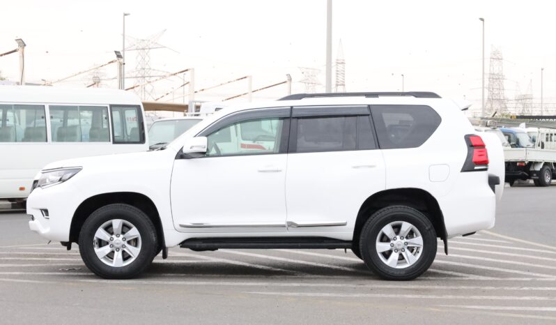 
								Toyota Land Cruiser Prado  White full									