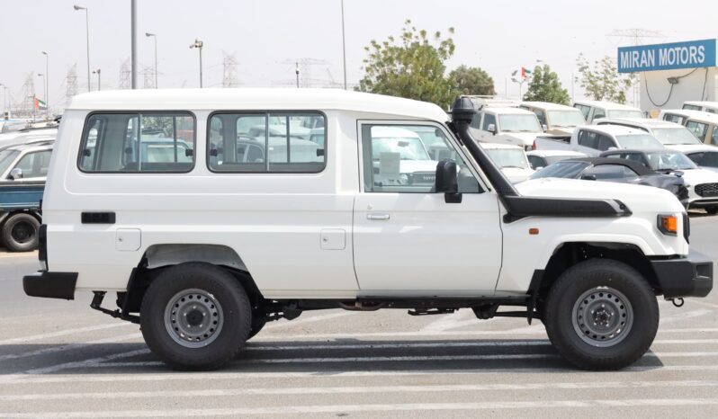 
								Toyota Land Cruiser  Heritage Edition full									