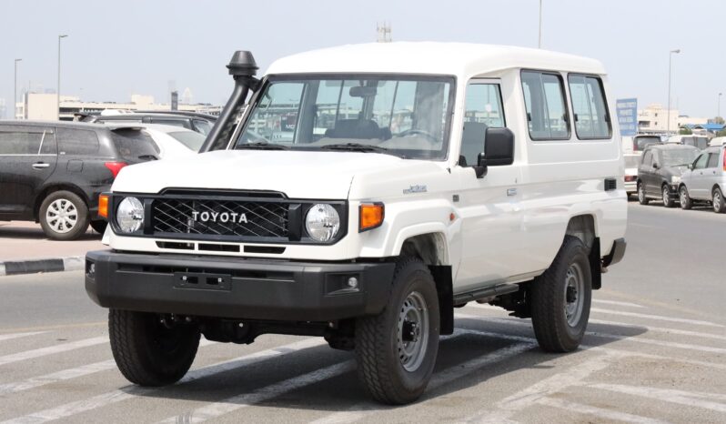 
								Toyota Land Cruiser  Heritage Edition full									