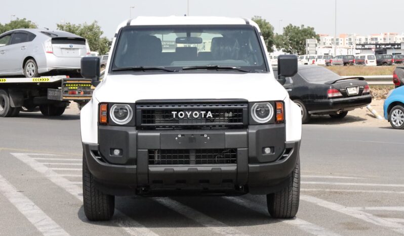 
								Toyota Land Cruiser 250 Series full									