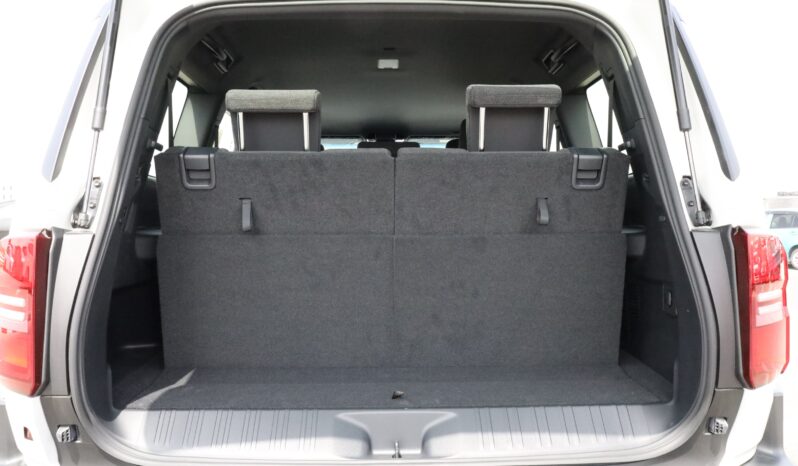
								Toyota Land Cruiser 250 Series full									