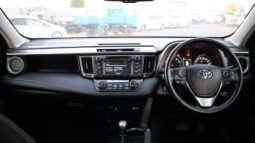 Toyota RAV4 XLE  White