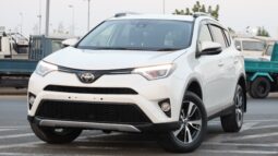 Toyota RAV4 XLE  White