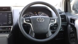 
										Toyota Land Cruiser Prado GX Black full									
