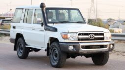 
										Toyota Land Cruiser Hardtop full									