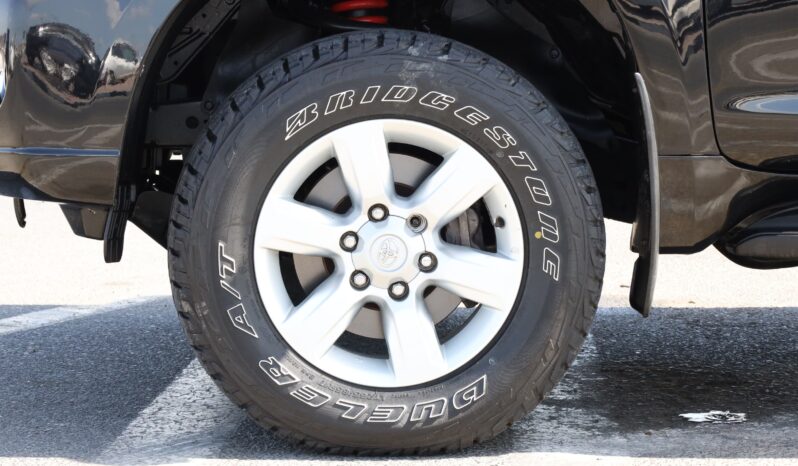 
								Toyota Land Cruiser Prado  Black full									