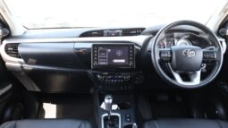 
										Toyota Hilux  Dark Grey full									