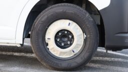 
										Toyota Hiace White Van full									