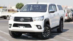 Toyota Hilux White Double Cab Canopy