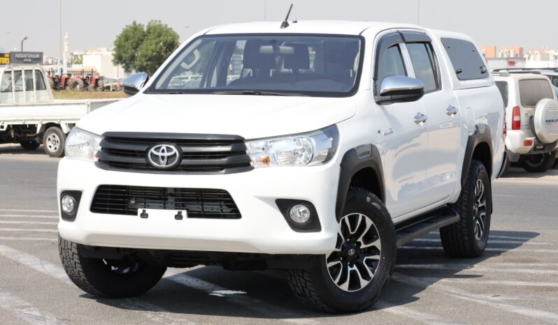 
								Toyota Hilux White Double Cab Canopy full									