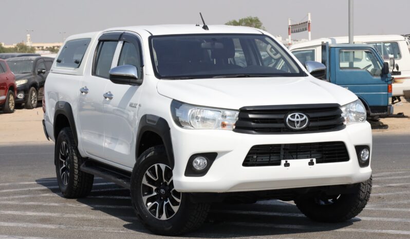 
								Toyota Hilux White Double Cab Canopy full									