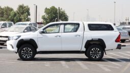 
										Toyota Hilux White Double Cab Canopy full									
