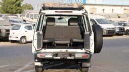Toyota Land Cruiser 76 Hardtop White