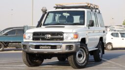 Toyota Land Cruiser 76 Hardtop White