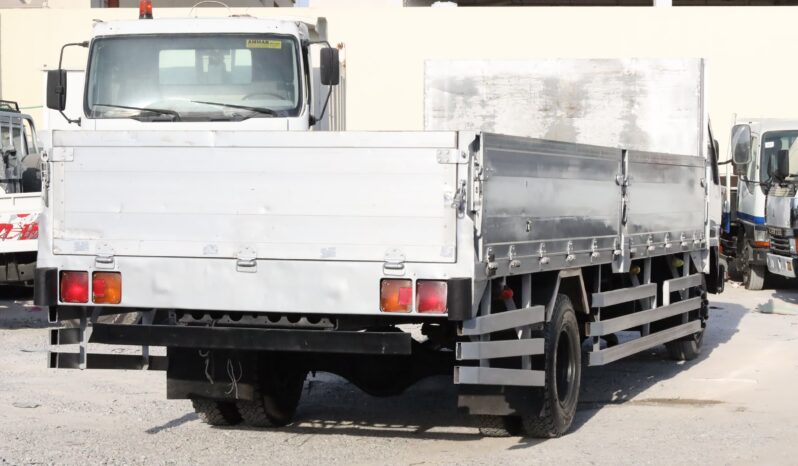 
								Mitsubishi Fuso full									