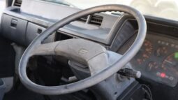 
										Toyota Fuso-style Canter – White full									