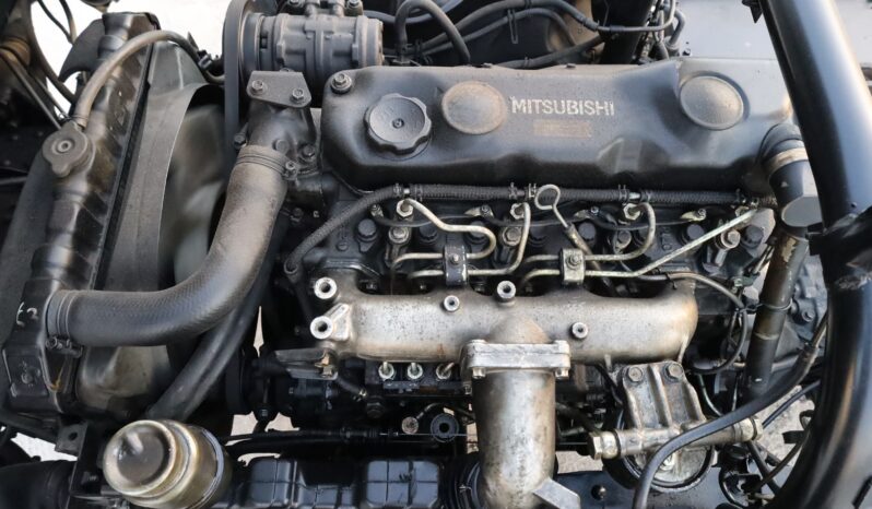 
								Mitsubishi Fuso Canter – Deep Blue full									