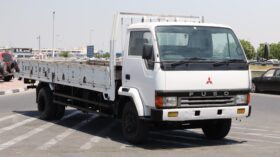 Mitsubishi Fuso Big Truck White