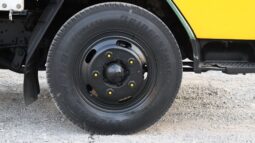 
										Mitsubishi Fuso Canter  Green full									