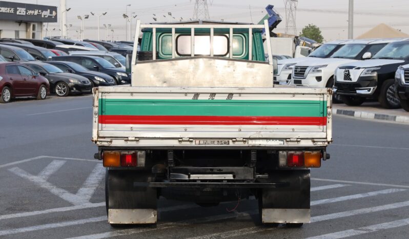
								Mitsubishi Canter – Orange full									