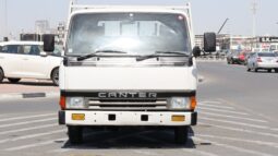 
										Mitsubishi Canter white Tempo full									