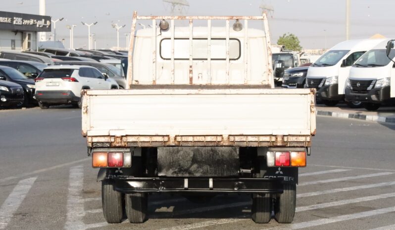 
								Mitsubishi Canter 2.0 White full									