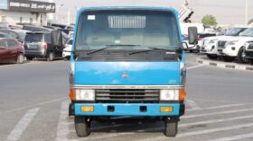 Mitsubishi Canter 2.0 Blue Flatbed Truck