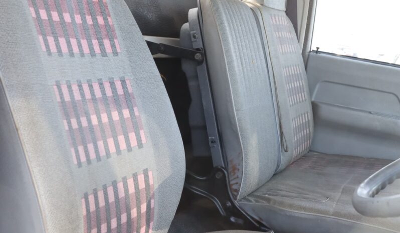 
								Mitsubishi Canter 30 full									