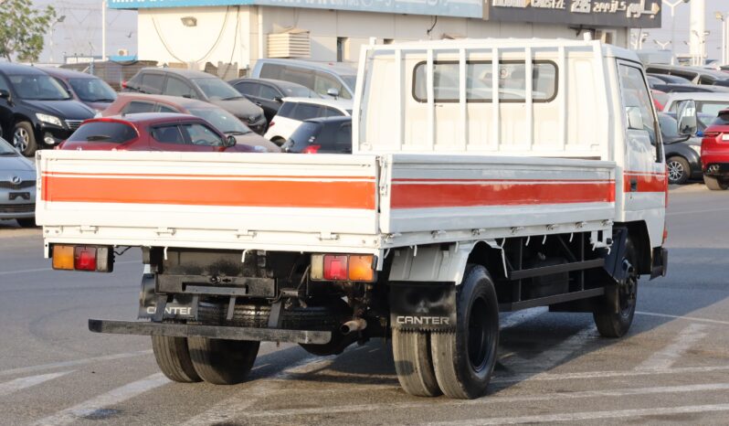 
								Mitsubishi Fuso Fighter Orange full									