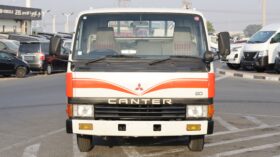 Mitsubishi Fuso Fighter Orange