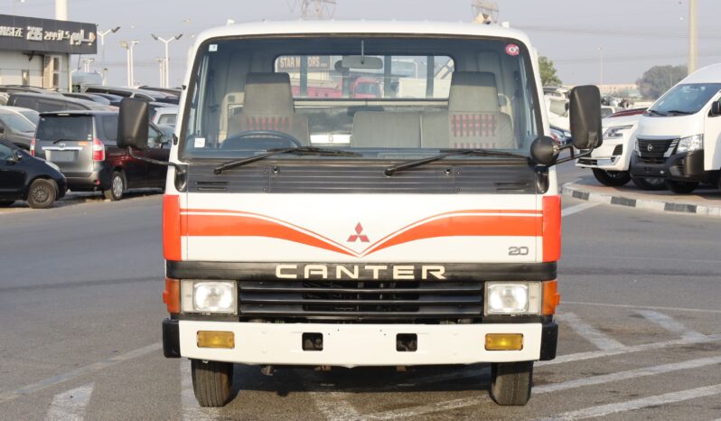 
								Mitsubishi Fuso Fighter Orange full									