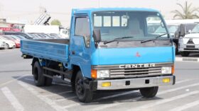 Mitsubishi Fuso Fighter Deep Blue