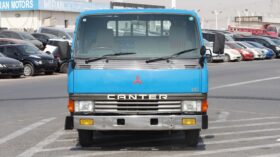 Mitsubishi Fuso Fighter Deep Blue